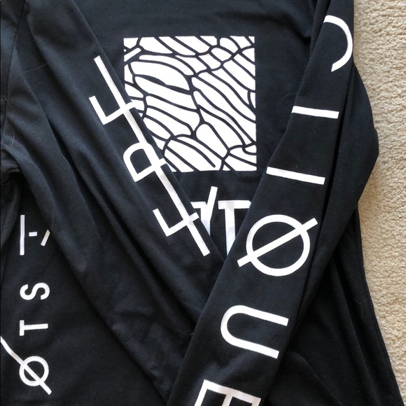 TWENTY ONE PILOTS LONG SLEEVE T SHIRT - Picture 5 of 6